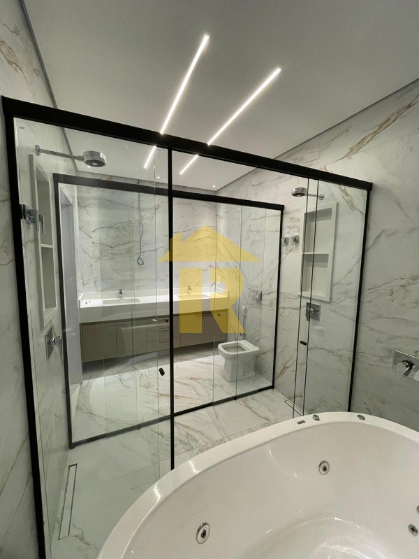 Casa de Condomínio com 3 quartos à venda, 228m² — foto 21 de 44