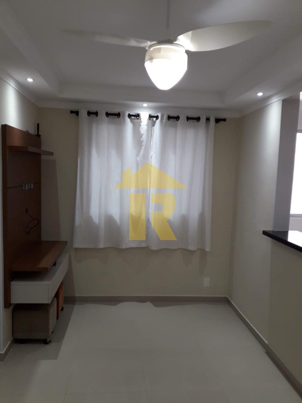 Apartamento com 2 quartos à venda, 45m² — foto 3 de 18