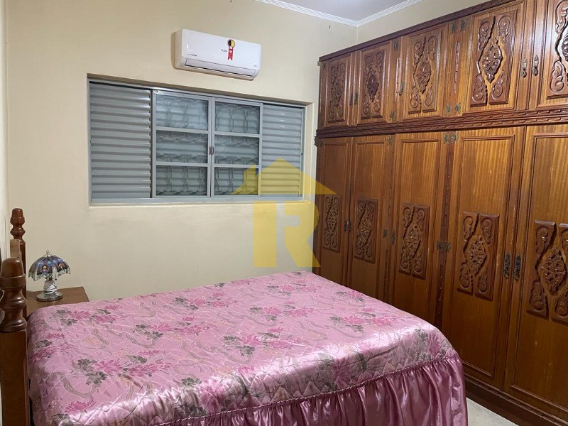 Casa com 3 quartos à venda, 164m² — foto 8 de 28