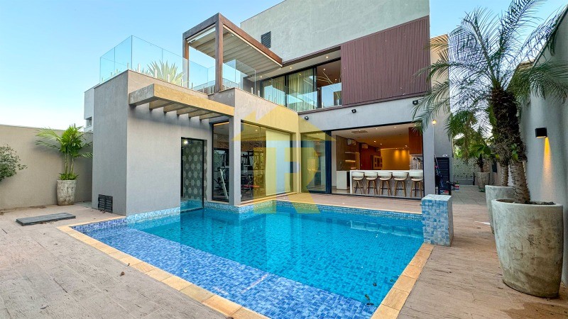 Casa de Condomínio com 4 quartos à venda e aluguel, 543m² — foto 20 de 29
