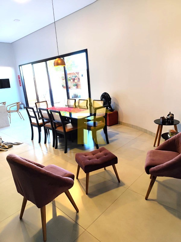 Casa de Condomínio com 3 quartos à venda, 188m² — foto 4 de 22