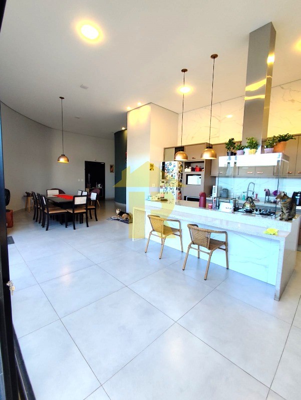 Casa de Condomínio com 3 quartos à venda, 188m² — foto 15 de 22