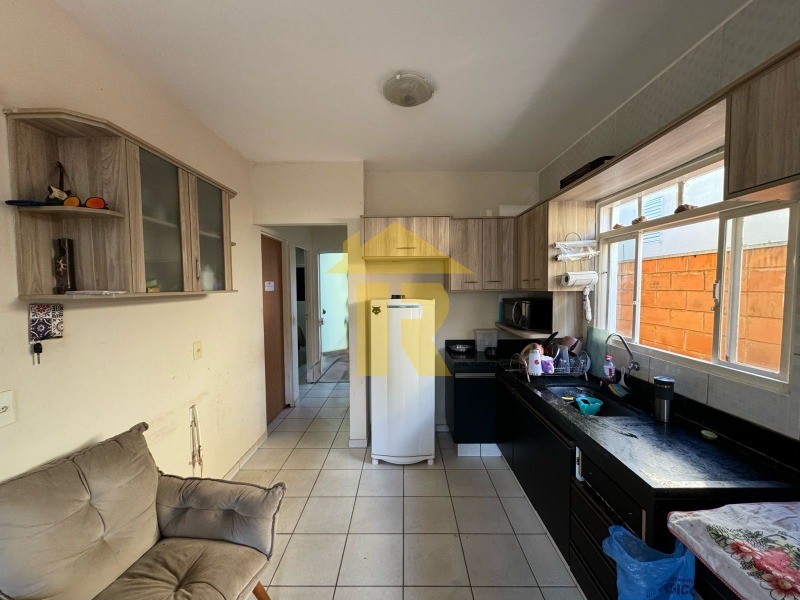 Casa de Condomínio com 2 quartos à venda, 80m² — foto 1 de 8