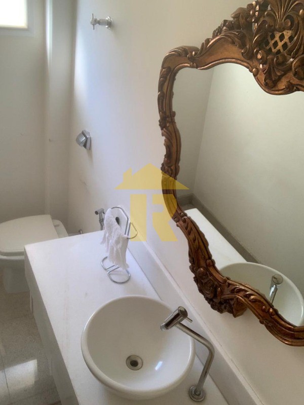 Casa de Condomínio com 4 quartos à venda, 344m² — foto 4 de 26