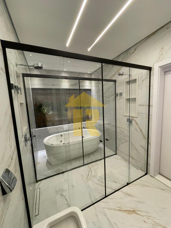 Casa de Condomínio com 3 quartos à venda, 228m² — foto 23 de 44