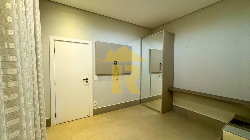 Casa de Condomínio com 4 quartos à venda e aluguel, 543m² — foto 17 de 29
