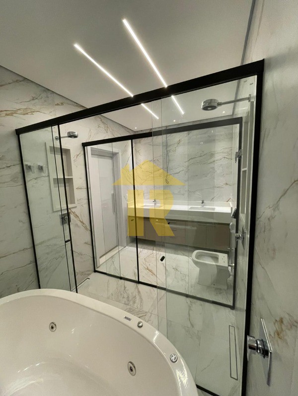 Casa de Condomínio com 3 quartos à venda, 228m² — foto 19 de 44