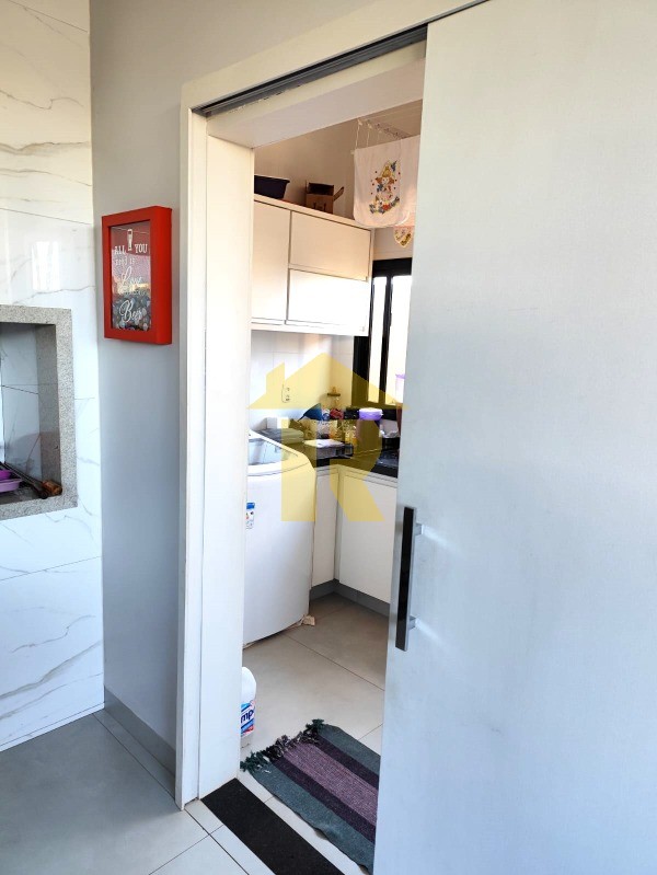 Casa de Condomínio com 3 quartos à venda, 188m² — foto 18 de 22
