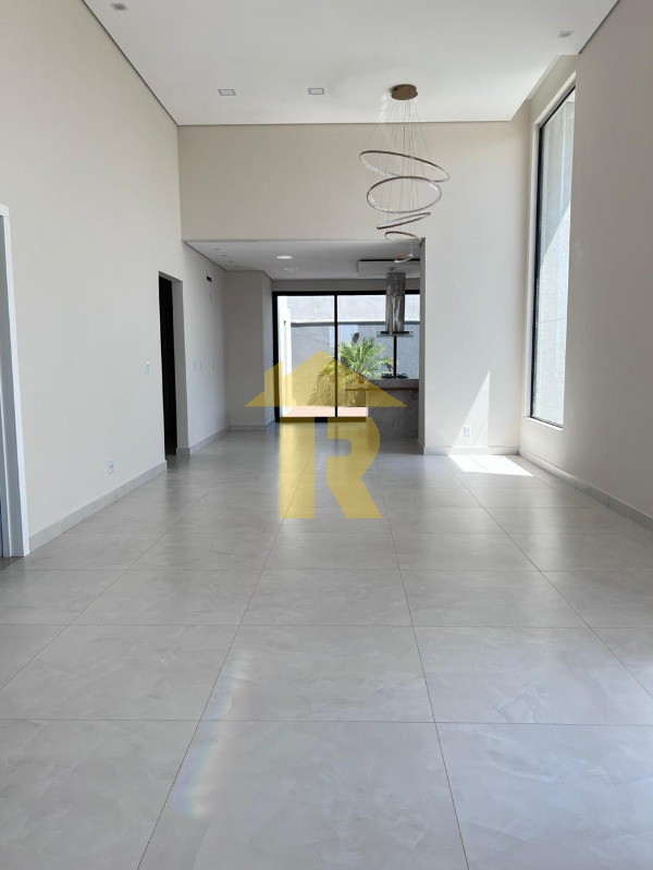 Casa de Condomínio com 3 quartos à venda, 162m² — foto 8 de 44