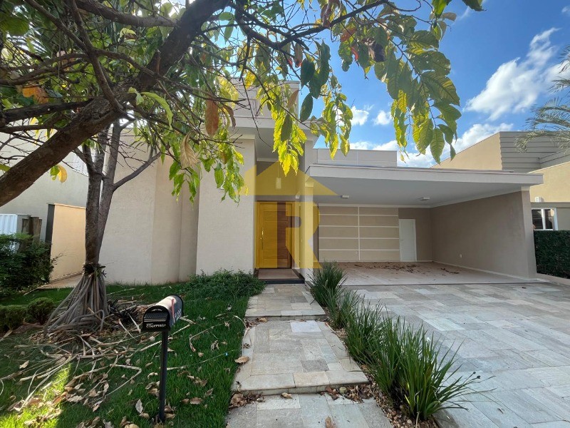 Casa de Condomínio com 3 quartos à venda e aluguel, 254m² — foto 1 de 26
