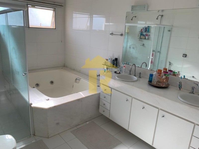Casa de Condomínio com 4 quartos à venda, 344m² — foto 19 de 26