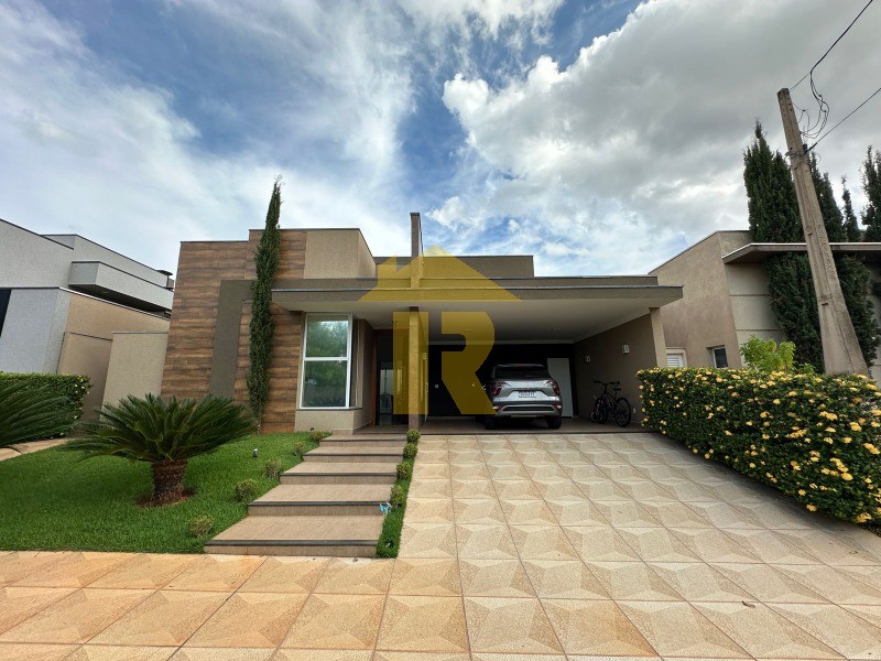 Casa de Condomínio com 3 quartos à venda, 260m² — foto 1 de 24