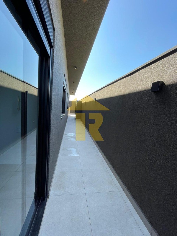 Casa de Condomínio com 3 quartos à venda, 228m² — foto 44 de 44