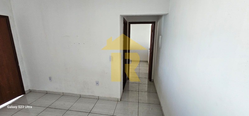 Casa com 1 quarto à venda e aluguel, 70m² — foto 9 de 13