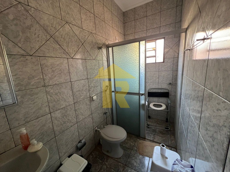 Casa com 3 quartos à venda, 132m² — foto 20 de 24