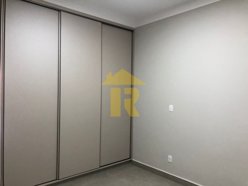 Casa de Condomínio com 3 quartos à venda, 400m² — foto 14 de 19