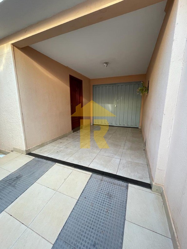 Casa com 3 quartos à venda, 164m² — foto 4 de 28