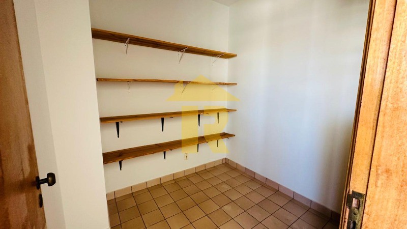 Apartamento com 3 quartos à venda, 159m² — foto 17 de 23