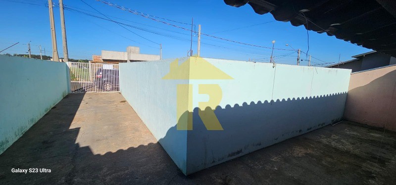 Casa com 1 quarto à venda e aluguel, 70m² — foto 3 de 13