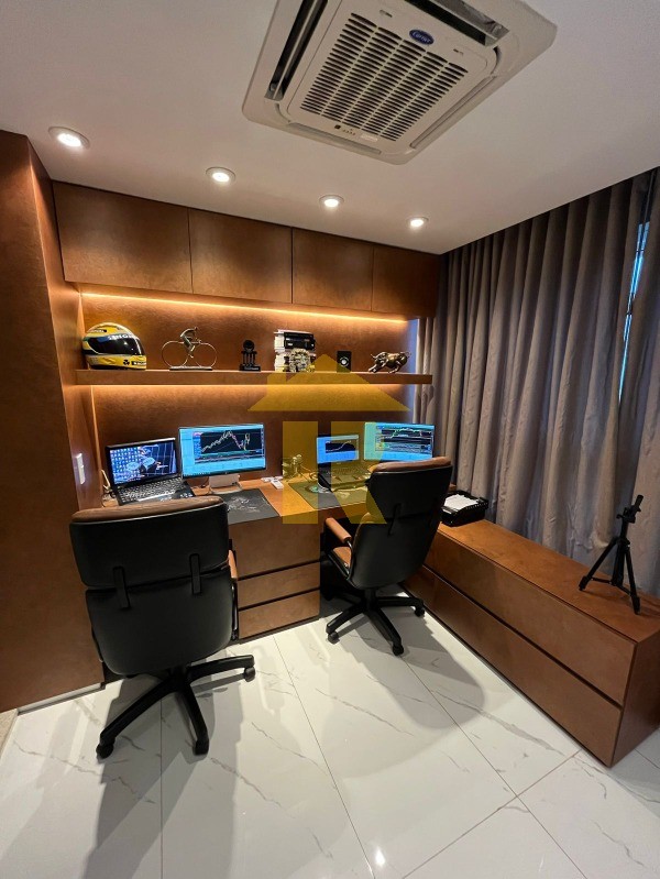 Apartamento com 3 quartos à venda, 174m² — foto 4 de 17