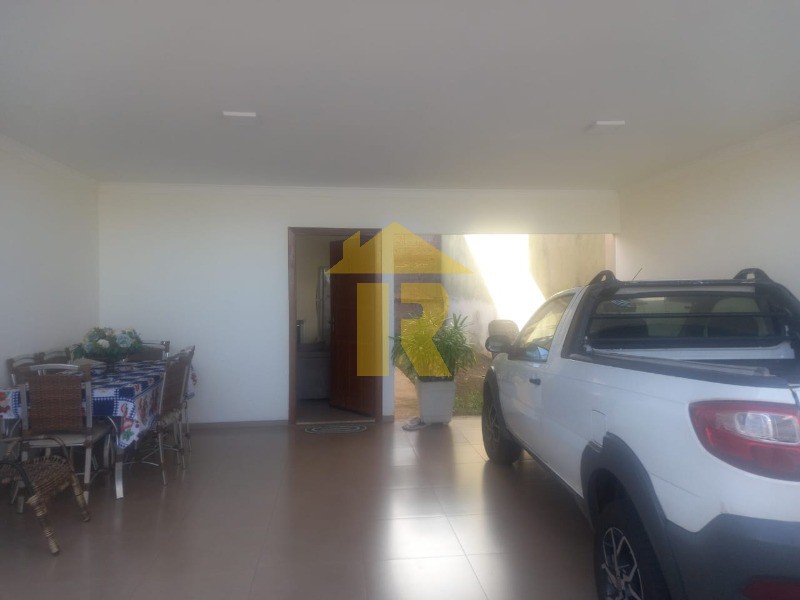Casa com 3 quartos à venda, 116m² — foto 4 de 15