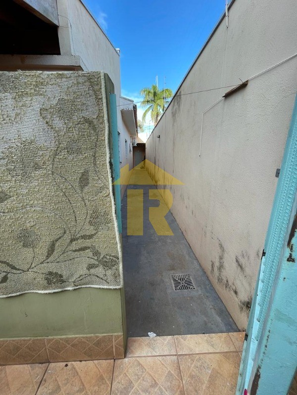 Casa com 3 quartos à venda, 164m² — foto 26 de 28