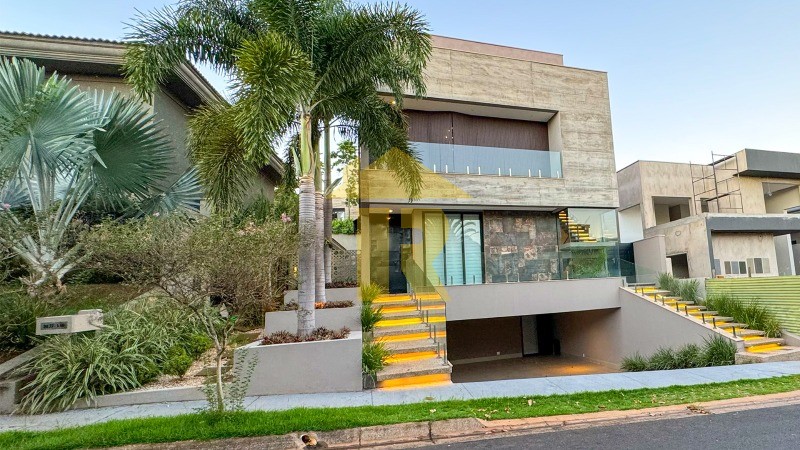 Casa de Condomínio com 4 quartos à venda e aluguel, 543m² — foto 2 de 29
