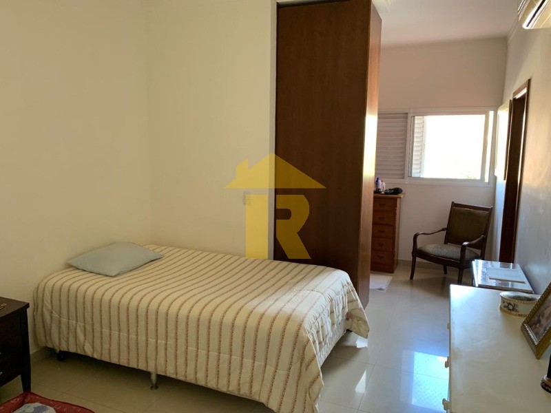 Casa de Condomínio com 4 quartos à venda, 344m² — foto 13 de 26