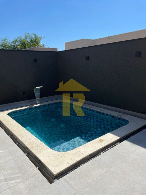 Casa de Condomínio com 3 quartos à venda, 228m² — foto 41 de 44