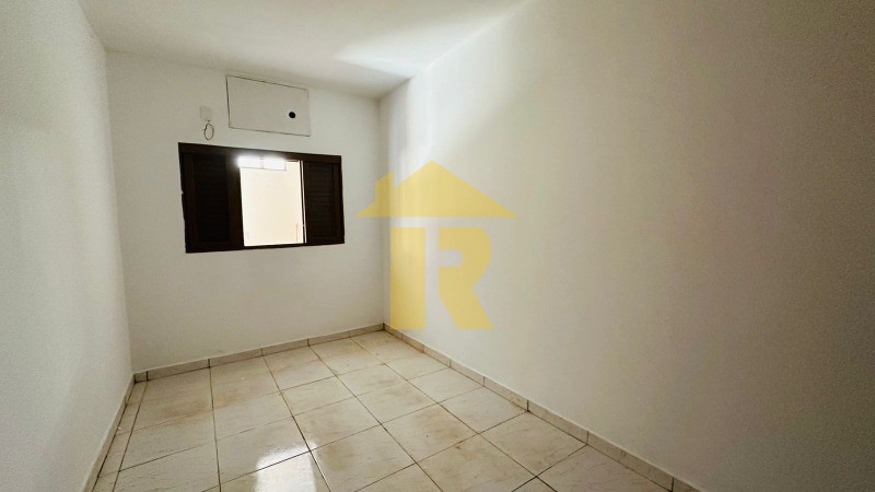 Casa com 3 quartos à venda e aluguel, 140m² — foto 13 de 17