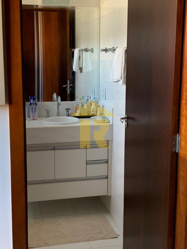 Casa de Condomínio com 4 quartos à venda, 344m² — foto 14 de 26
