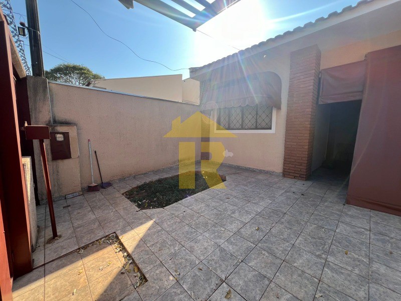 Casa com 3 quartos à venda, 132m² — foto 5 de 24