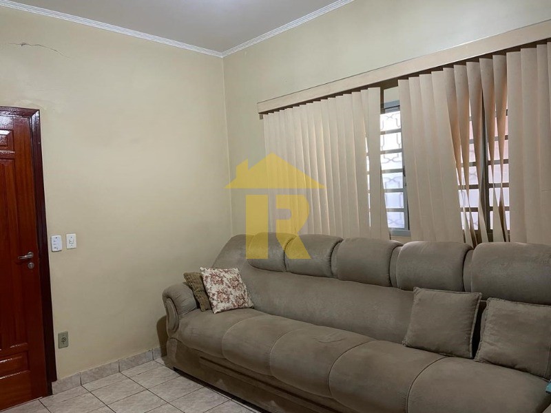 Casa com 3 quartos à venda, 164m² — foto 5 de 28