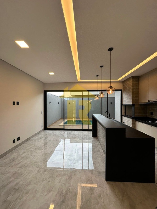 Casa de Condomínio com 3 quartos à venda, 172m² — foto 15 de 27