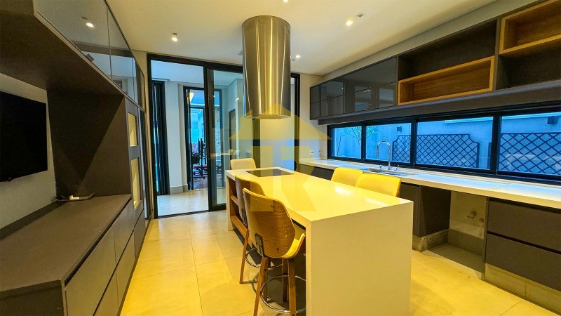 Casa de Condomínio com 4 quartos à venda e aluguel, 543m² — foto 7 de 29