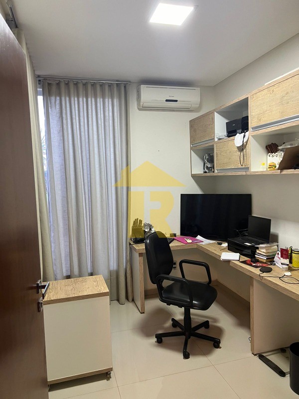 Casa de Condomínio com 3 quartos à venda, 240m² — foto 6 de 21
