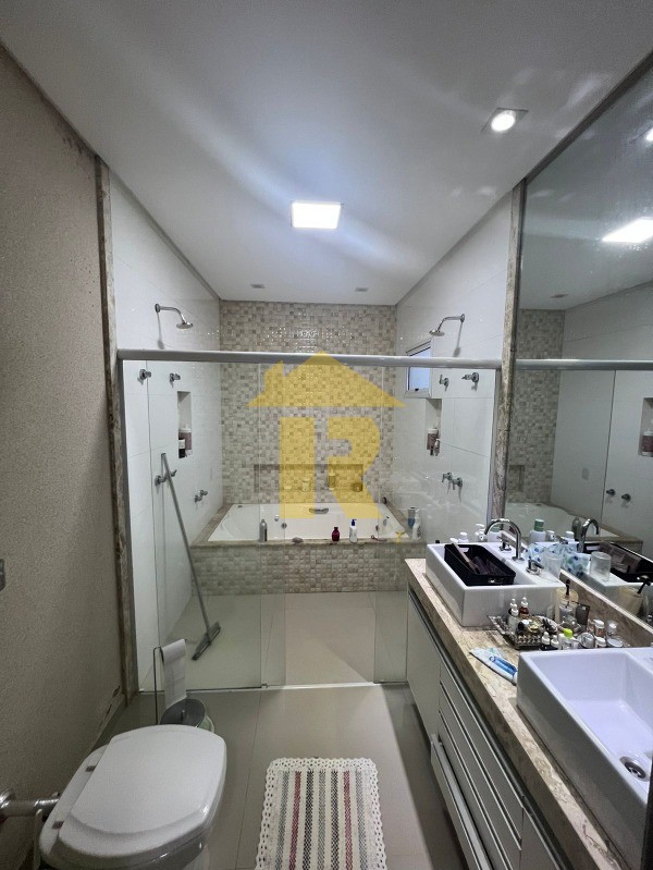Casa de Condomínio com 3 quartos à venda, 240m² — foto 15 de 21