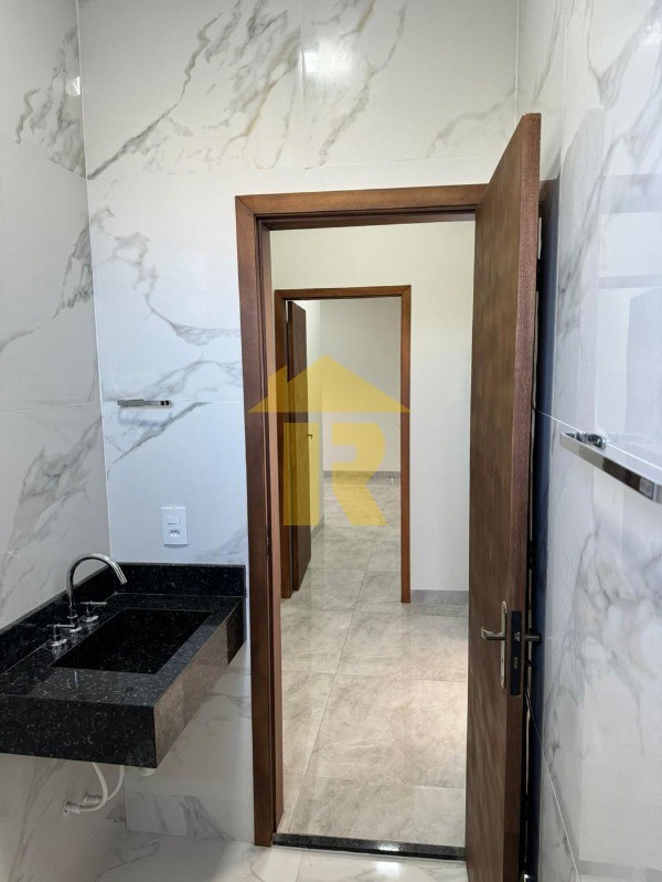 Casa com 3 quartos à venda, 95m² — foto 29 de 36