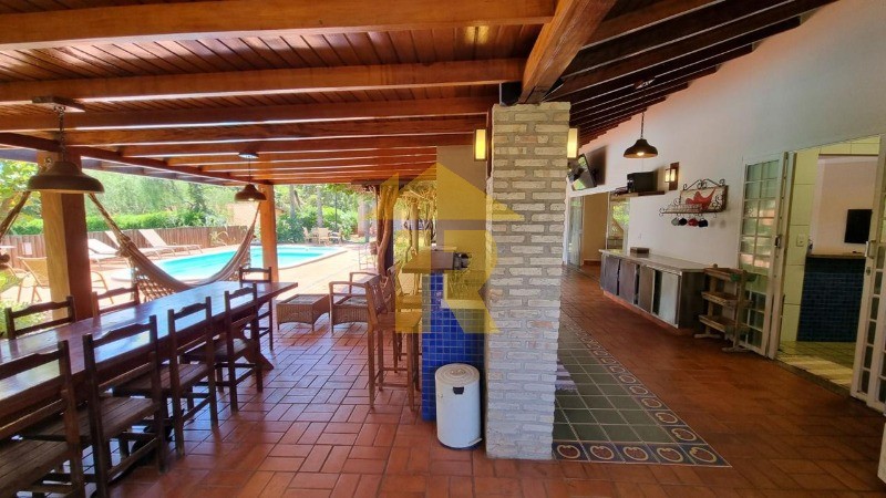 Casa de Condomínio com 4 quartos à venda, 300m² — foto 13 de 40