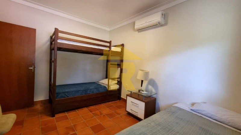 Casa de Condomínio com 4 quartos à venda, 300m² — foto 31 de 40