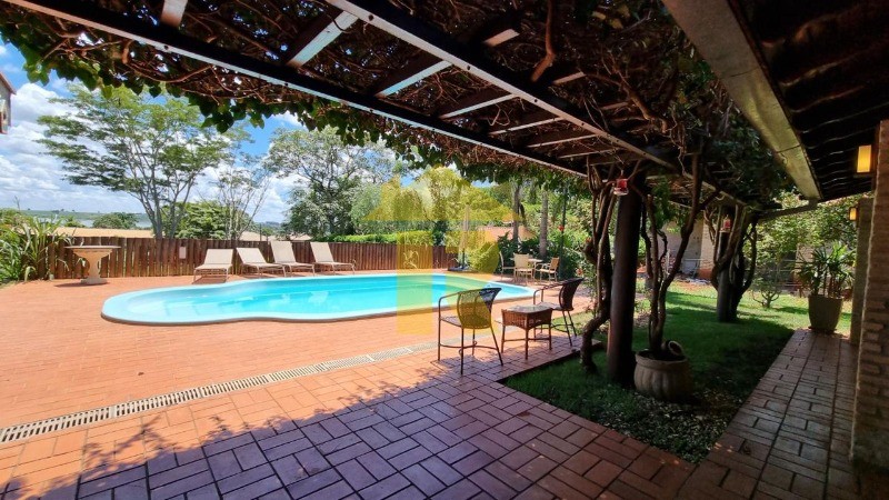 Casa de Condomínio com 4 quartos à venda, 300m² — foto 18 de 40