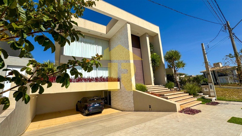 Casa de Condomínio com 4 quartos à venda, 650m² — foto 1 de 30