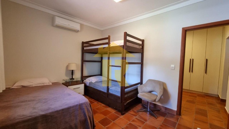 Casa de Condomínio com 4 quartos à venda, 300m² — foto 35 de 40