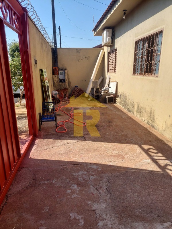 Casa com 2 quartos à venda, 120m² — foto 4 de 18