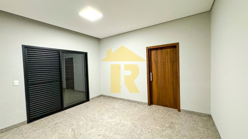 Casa de Condomínio com 3 quartos à venda, 211m² — foto 14 de 27