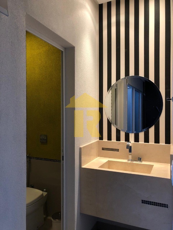 Casa de Condomínio com 3 quartos à venda, 250m² — foto 20 de 27