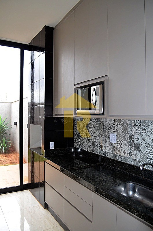 Casa de Condomínio com 3 quartos à venda, 160m² — foto 13 de 20