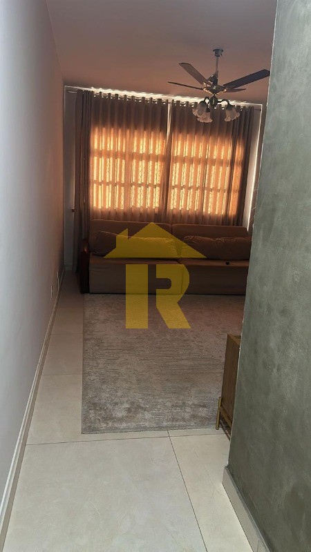 Apartamento com 3 quartos à venda, 143m² — foto 2 de 11