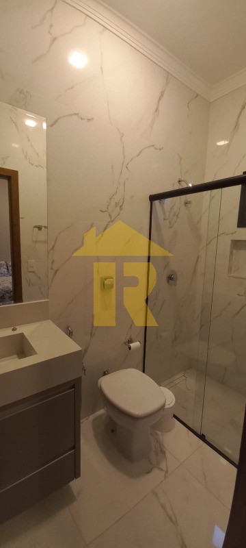 Casa de Condomínio com 3 quartos à venda, 225m² — foto 14 de 21