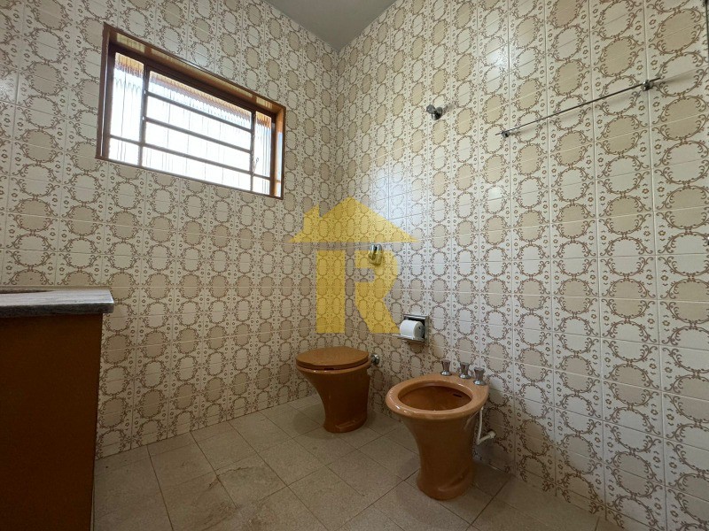 Casa com 3 quartos à venda, 290m² — foto 11 de 22